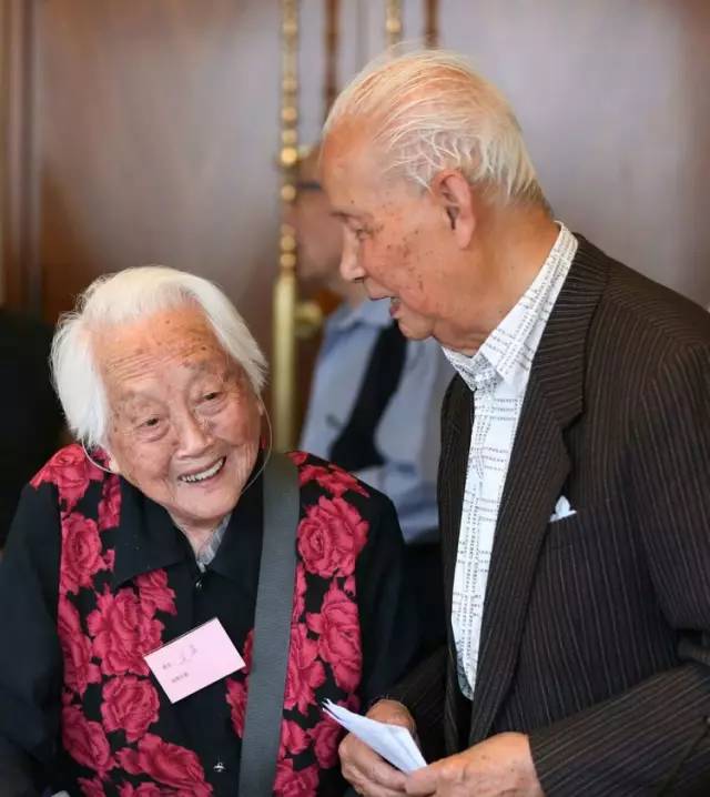 激动喜悦溢于言表