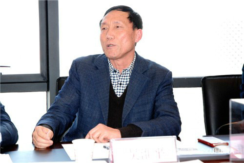 北大湖北校友会副会长吴淮平