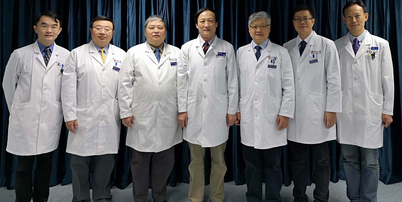 刘忠军教授团队.jpg