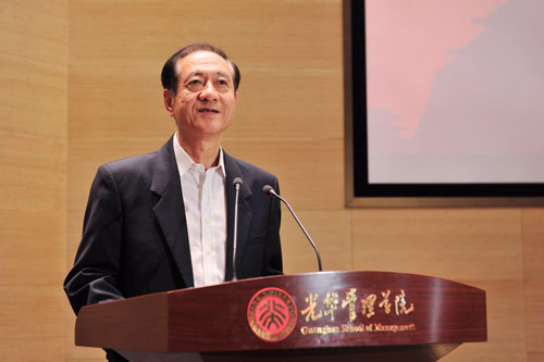 全国政协副主席，九三学社中央主席韩启德致辞