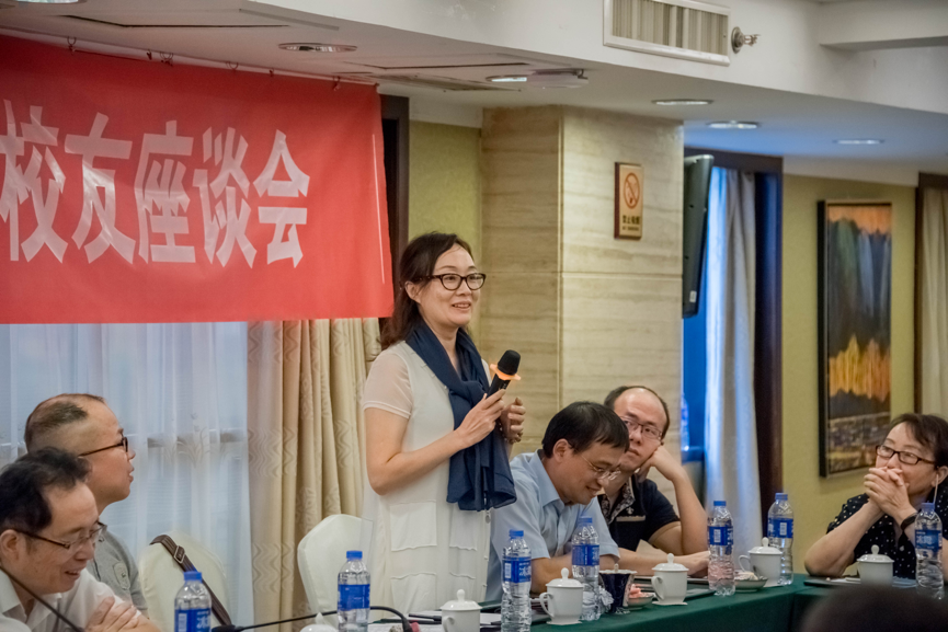 傅焕群讲述归农书院的慢节奏生活方式 