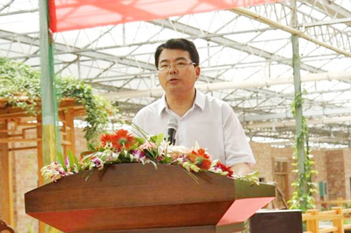 广西北京大学校友会李国忠秘书长介绍校友会章程