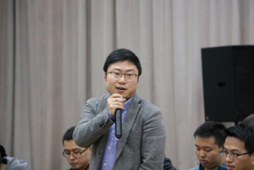 2009级硕士研究生曹敏政发言
