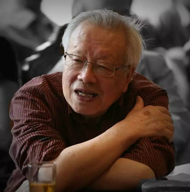 各抒己见