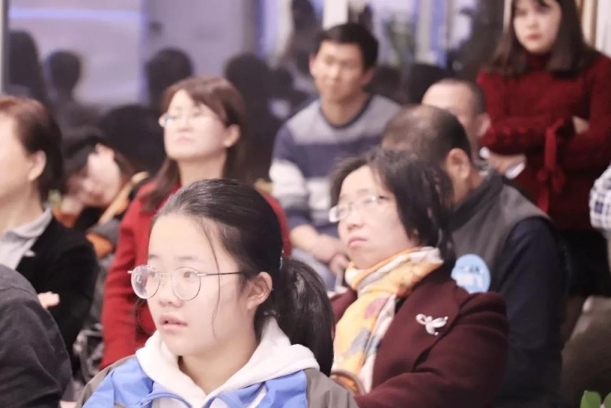 C:\Users\Administrator\Desktop\1212-活动报道\09.jpg