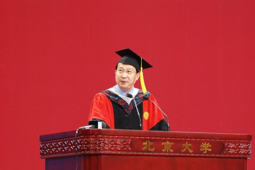 《做自己尊重的人》——教师代表饶毅