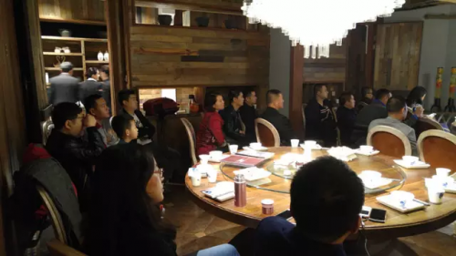 李鹏秘书长进行项目路演