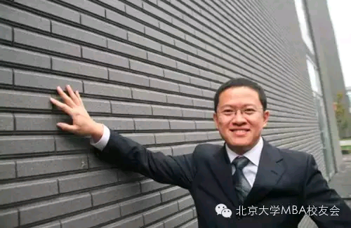 朱晓飞，北京大学光华管理学院MBA校友 2014年中国户外金犀牛奖最佳攀登成就提名奖，自由投资人