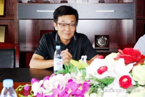 图说：湖北杰之行体育产业发展股份有限公司董事长邱小杰