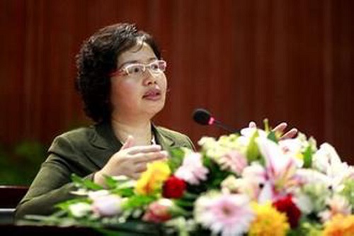  湖北校友会会长吕忠梅