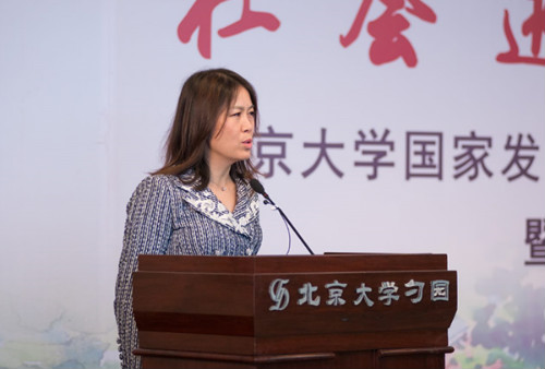 西北校友会会长王慧英
