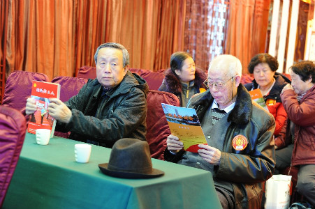 老学长莅临联谊会