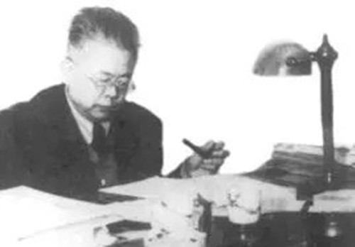 傅斯年(字孟真,1896—1950)是中国现代著名的史学家、教育家