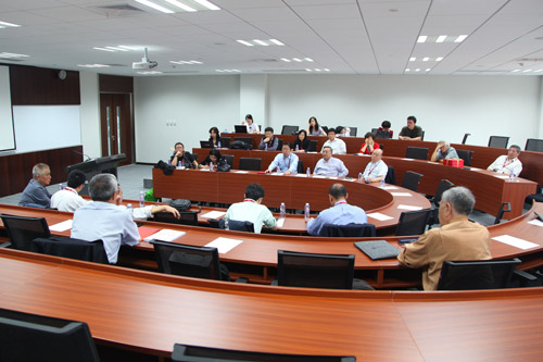 第九次校友工作研讨会分组讨论