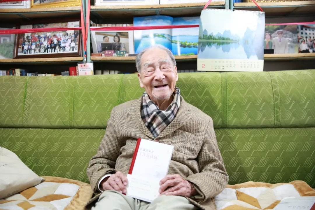 f6b2bef61008404a8901077d2f64d150.jpg 20210418_181826_000.jpg